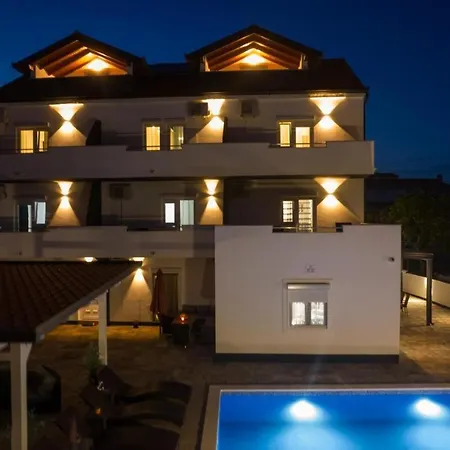 شقة In Okrug Gornji With Sea View, Balcony, Air Conditioning, Wifi 5134-2