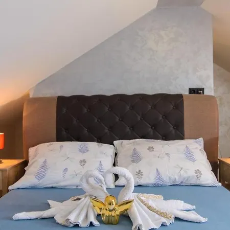 In Okrug Gornji With Sea View, Balcony, Air Conditioning, Wifi 5134-2 Lägenhet
