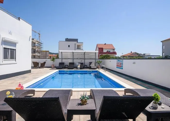 Apartment In Okrug Gornji With Sea View, Balcony, Air Conditioning, Wifi 5134-2 *
