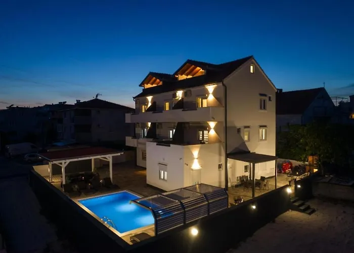 In Okrug Gornji With Sea View, Balcony, Air Conditioning, Wifi 5134-2 * Trogir