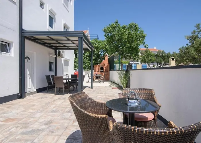 In Okrug Gornji With Sea View, Balcony, Air Conditioning, Wifi 5134-2 *