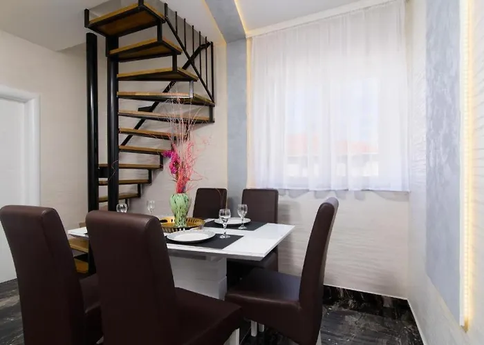In Okrug Gornji With Sea View, Balcony, Air Conditioning, Wifi 5134-2 * Trogir