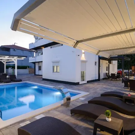 In Okrug Gornji With Sea View, Balcony, Air Conditioning, Wifi 5134-2 *