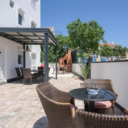 In Okrug Gornji With Sea View, Balcony, Air Conditioning, Wifi 5134-2 *