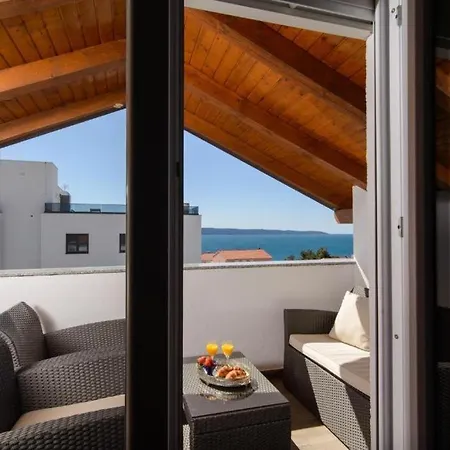 In Okrug Gornji With Sea View, Balcony, Air Conditioning, Wifi 5134-2 Trogir