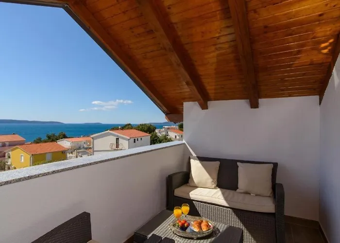 Apartamento In Okrug Gornji With Sea View, Balcony, Air Conditioning, Wifi 5134-2 *