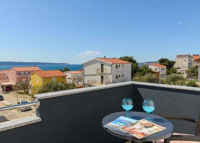 In Okrug Gornji With Sea View, Balcony, Air Conditioning, Wifi 5134-2 *